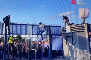 500万网彩票-前巴黎警察局长：2022欧冠决赛安保混乱损害国家形象，导致我离职