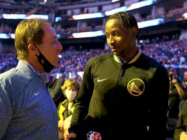 500彩票-拉科布回应流言：想保留年轻球员 不会交易怀斯曼