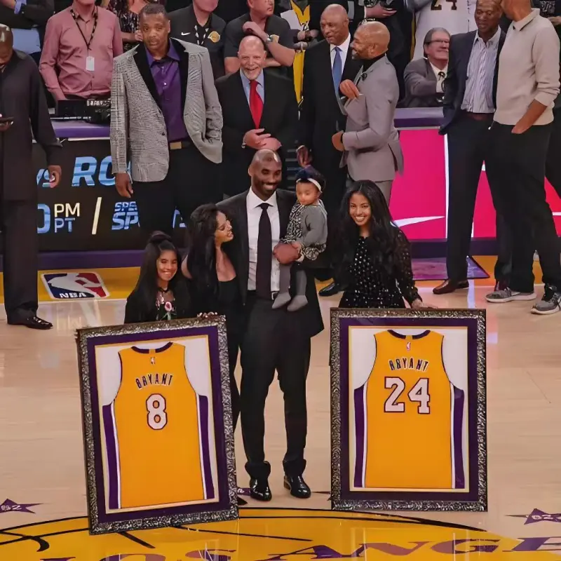 500万彩票网-科比退役10周年：一代人的青春，从未离场